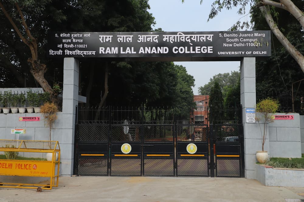 Ram Lal Anand College-image