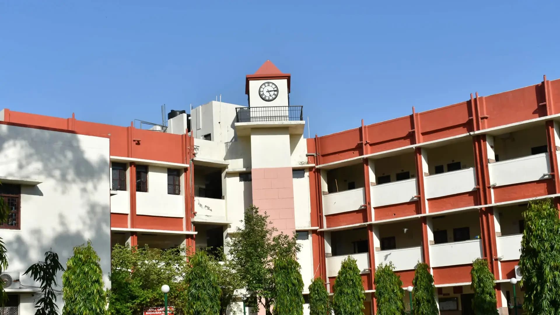 Shyam Lal College-image