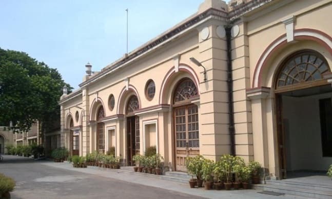 IP College-gallery-image-2