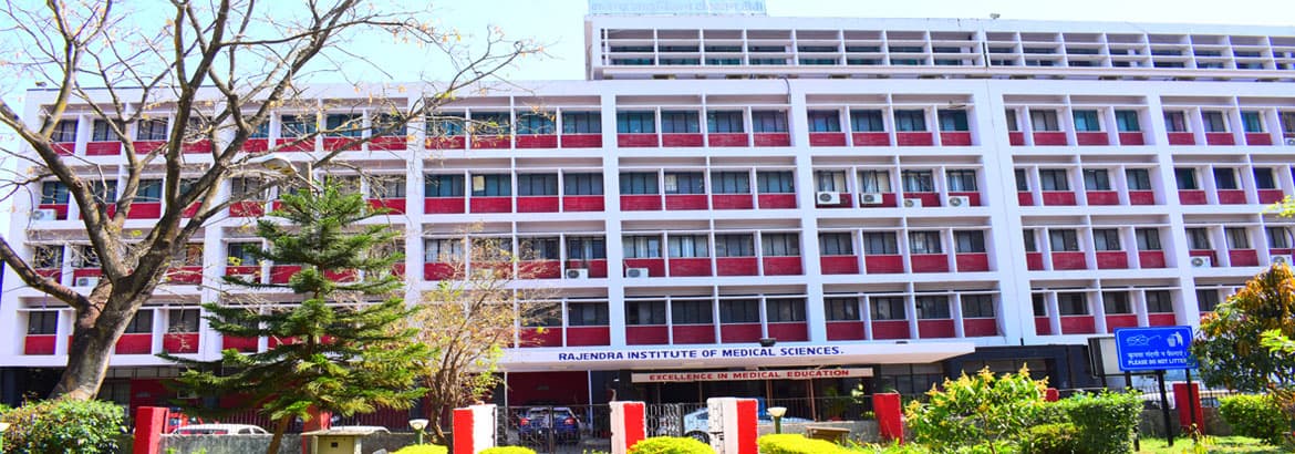 Rajendra Institute of Medical Sciences-image