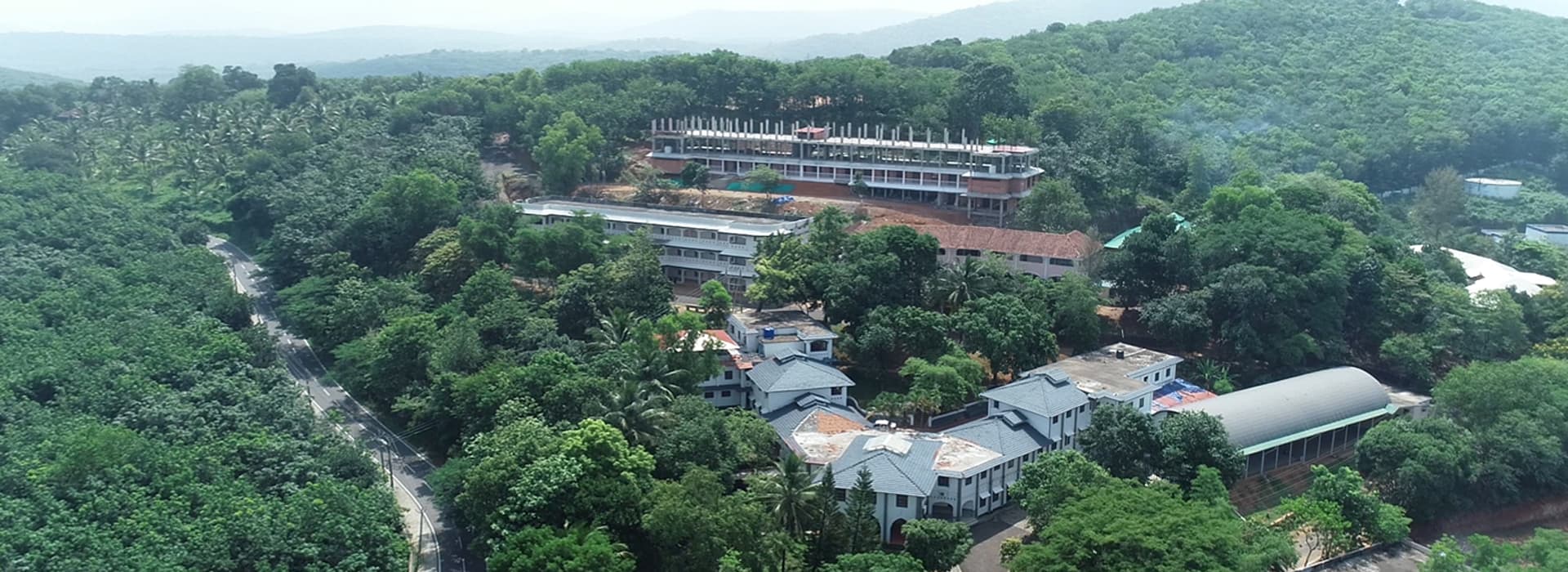 M.E.S College Erumely-image