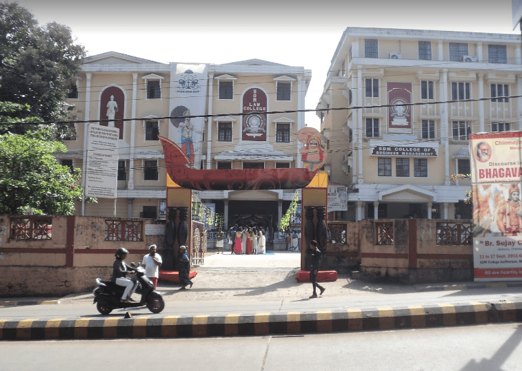 SDM Law College Kodialbail-gallery-image-4