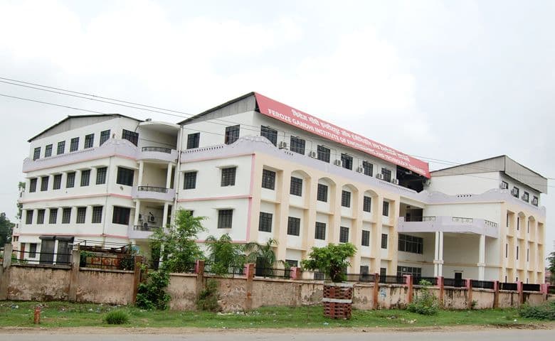 F.G. College-image