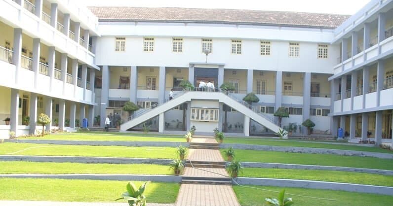 Jagadguru Gangadhar College of Commerce-gallery-image-1