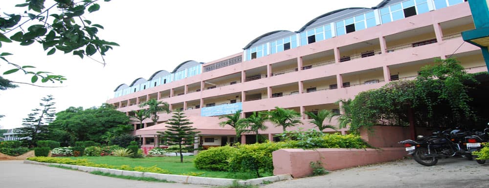 Basaveshwara College of Commerce, Arts & Science-image