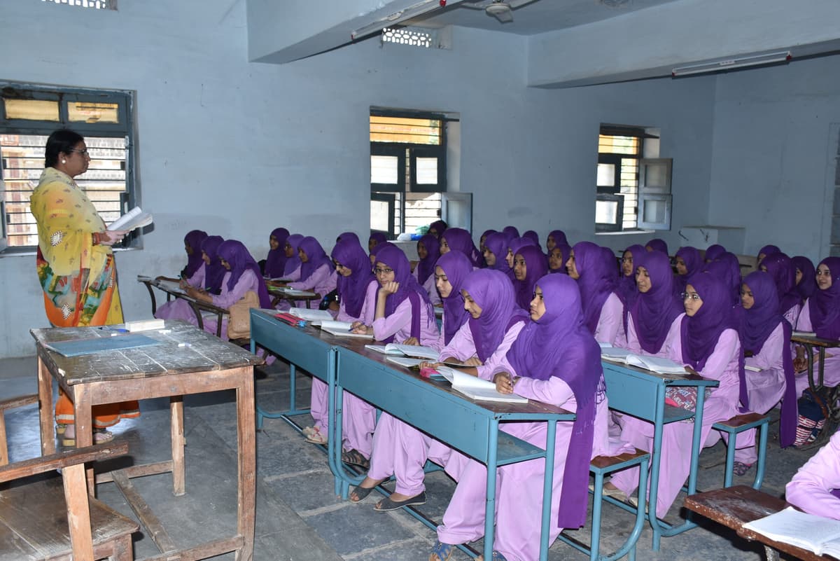 Bi Bi Raza Degree College-gallery-image-4