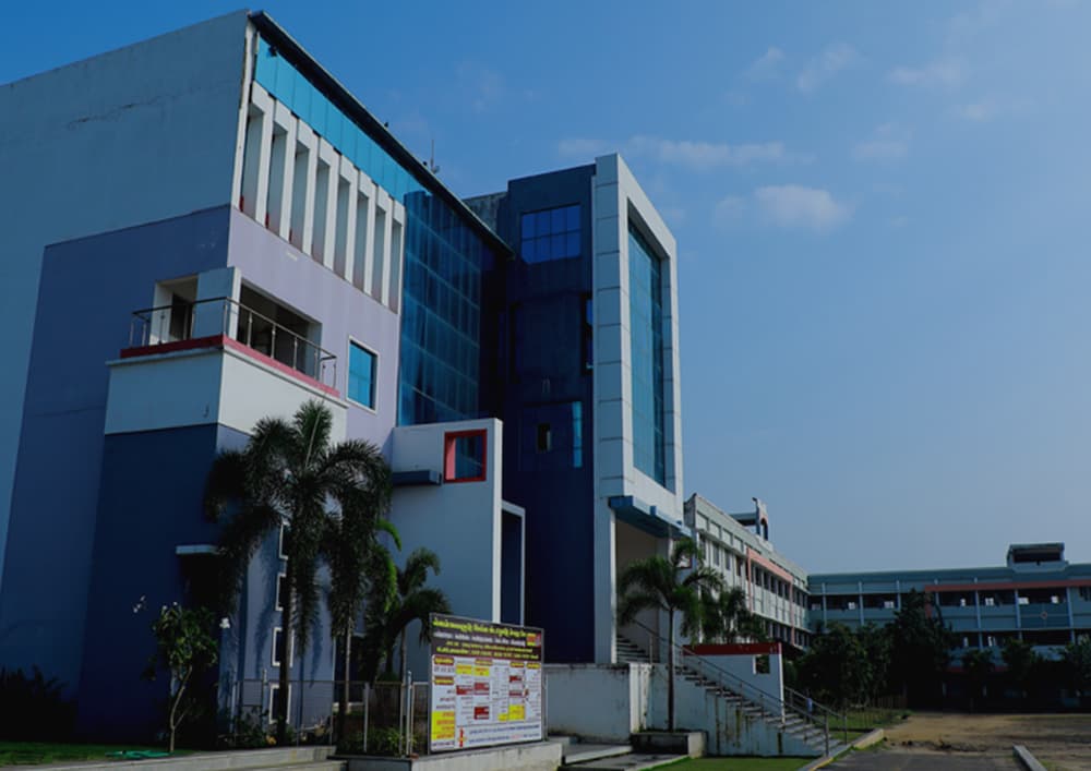 Sir Isaac Newton College of Engineering and Technology-image