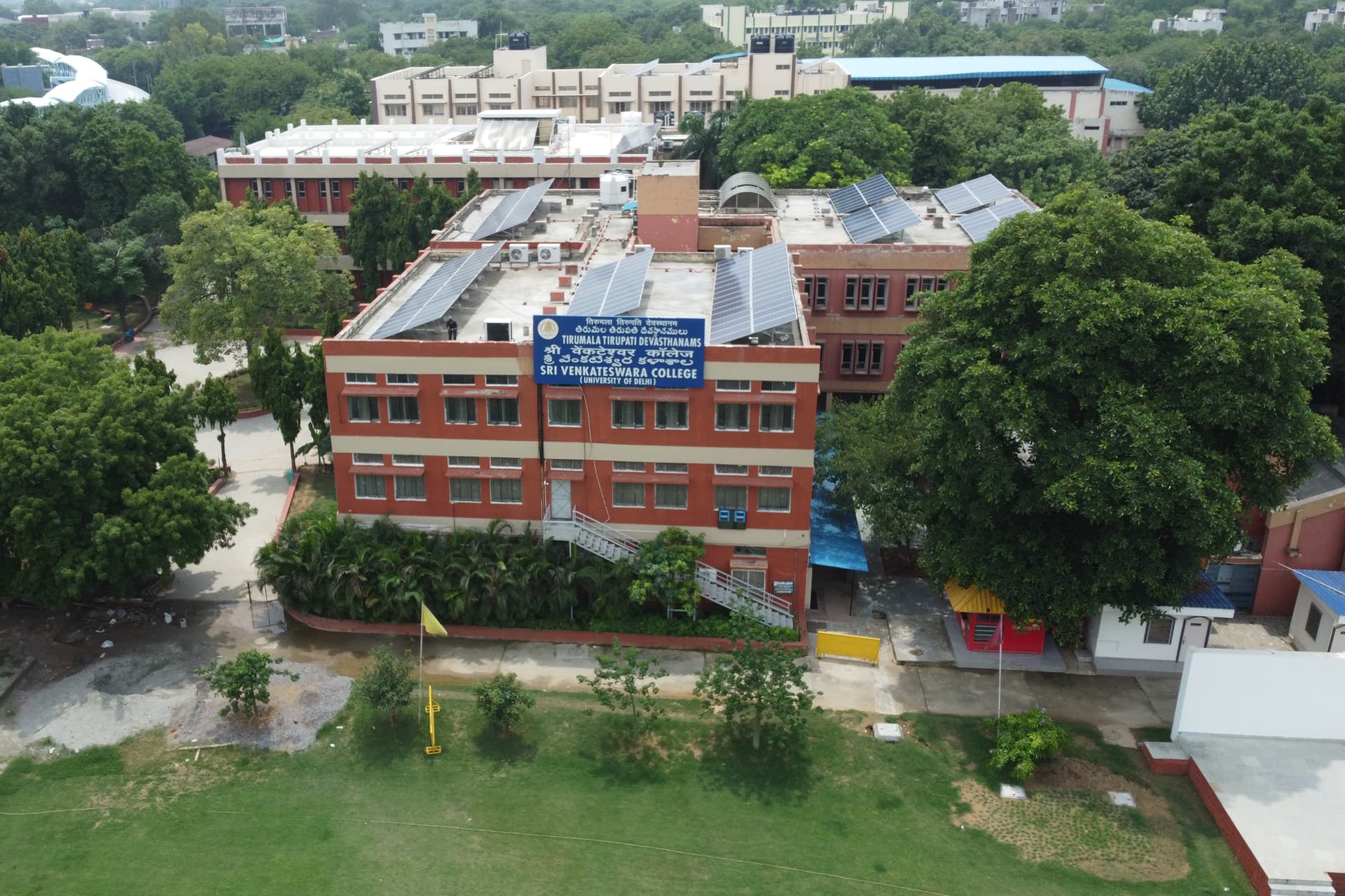 Sri Venkateswara College-image