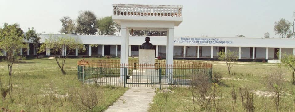 MPM Mau-gallery-image-1