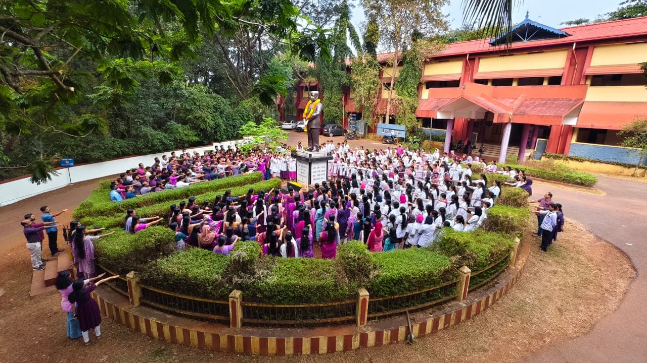 Vaidyaratnam P.S. Varier Ayurveda College-image