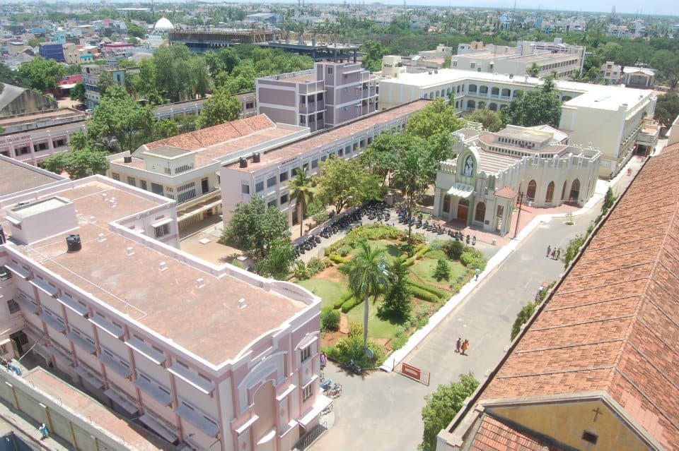 Holy Cross College-image