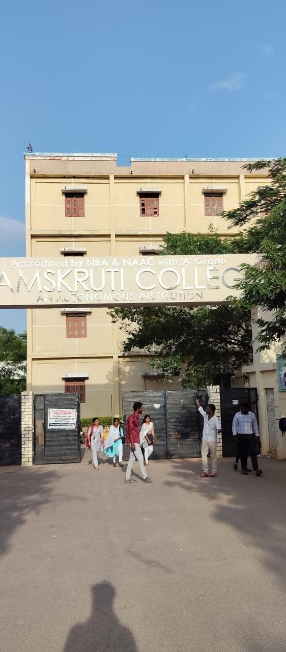 Samskruti College of Engineering and Technology-image