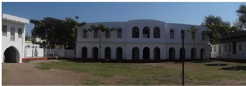 S.G.J. Quaderia College-gallery-image-4