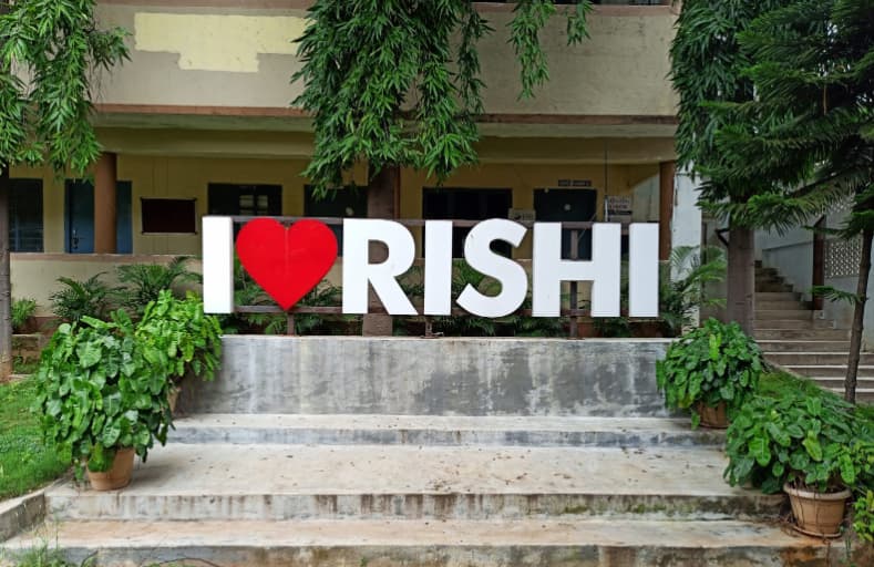 Rishi UBR College-image