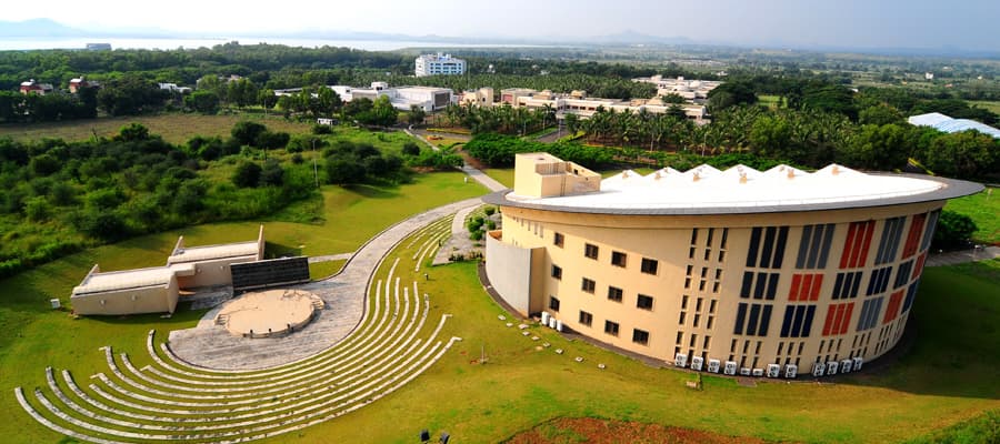 YCMOU Nashik-gallery-image-0