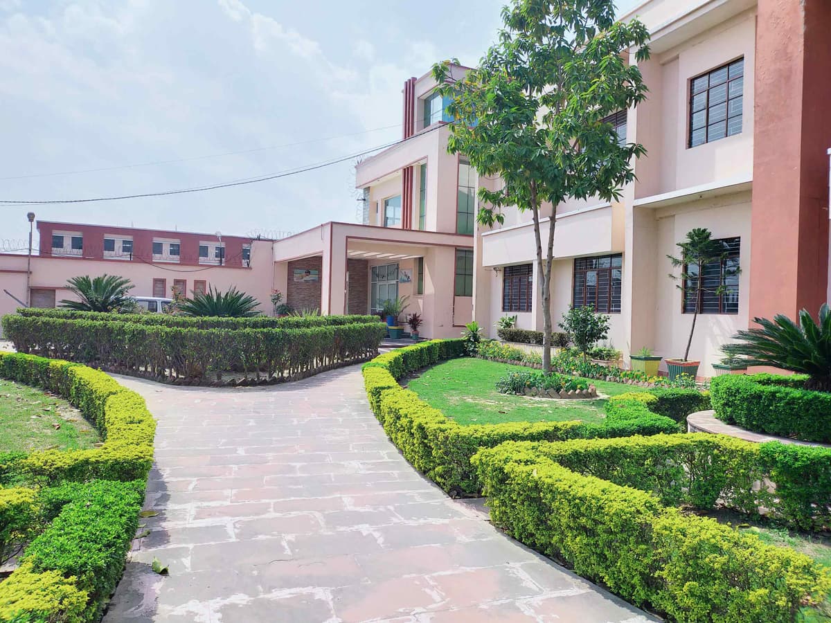 Silver Bells Institute for Higher Education-gallery-image-3