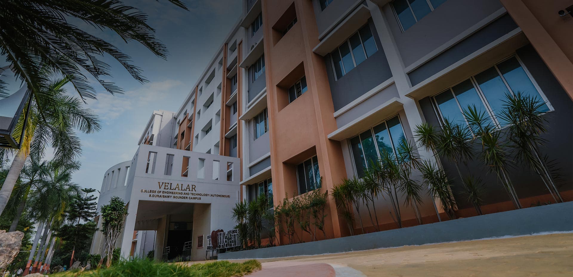Velalar College of Engineering and Technology-image