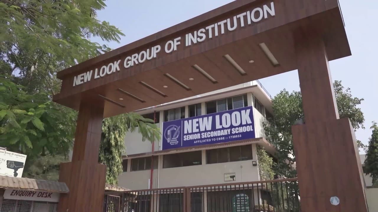 New Look Girls College-image