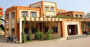 Tolani Institute of Law-image