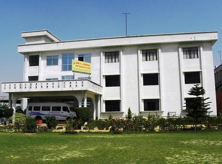 Shri P.L. Memorial Post Graduate College-image