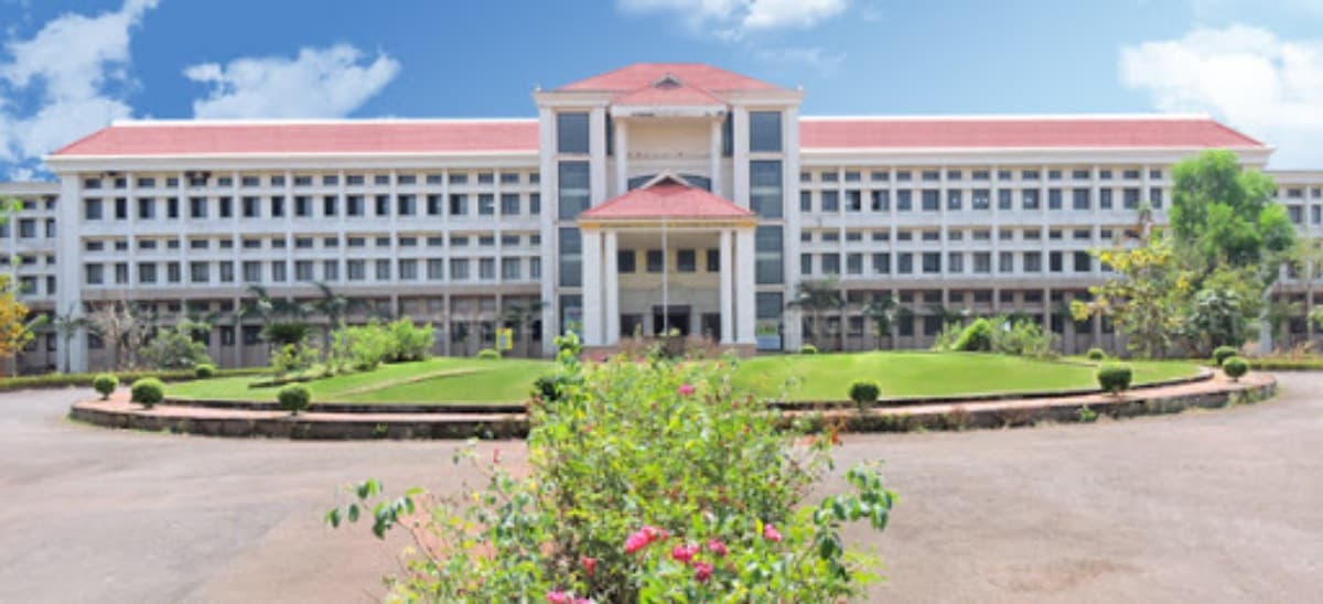 Sree Narayana Guru College of Engineering and Technology-image