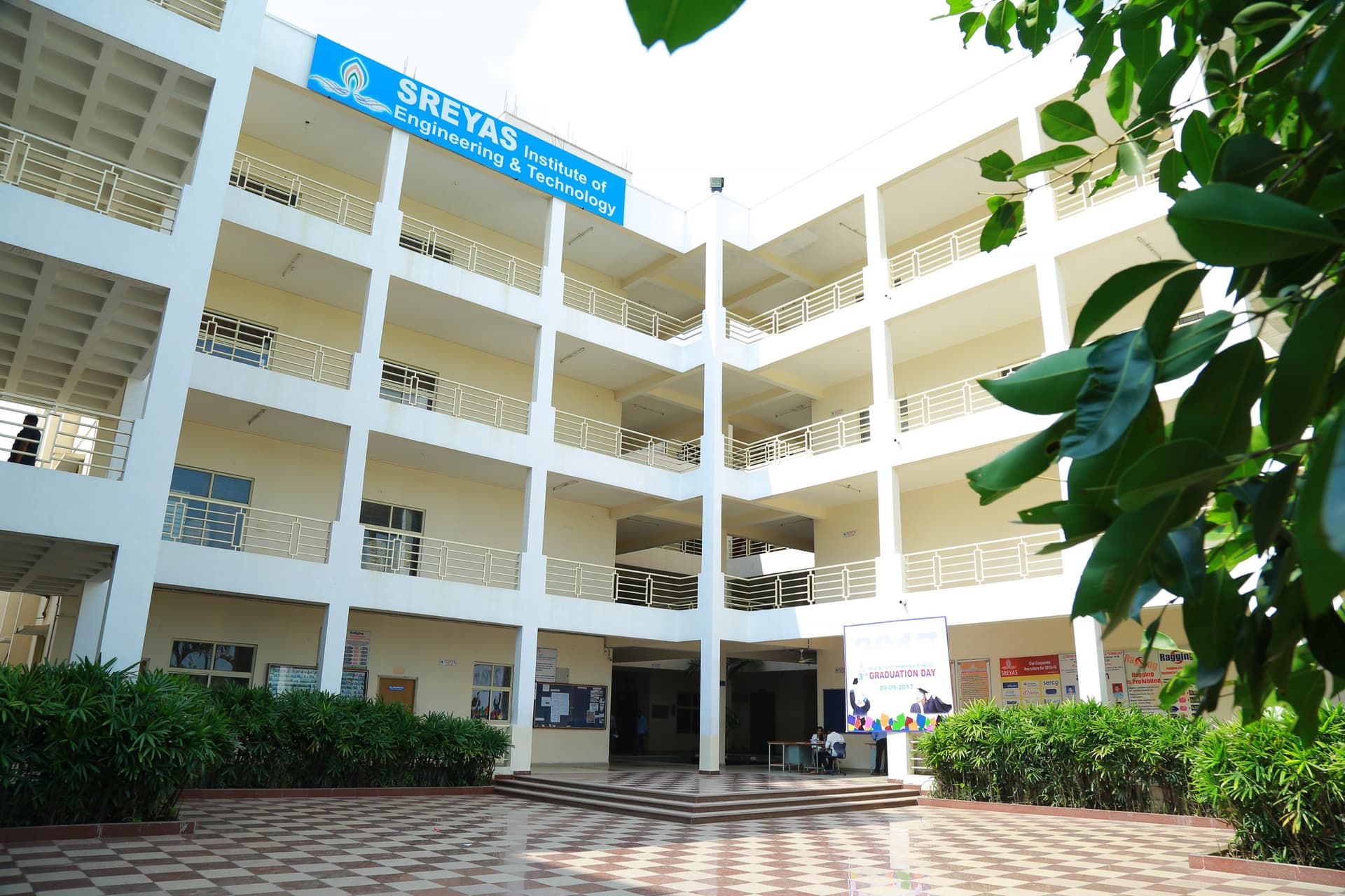 Sreyas Institute of Engineering and Technology-image