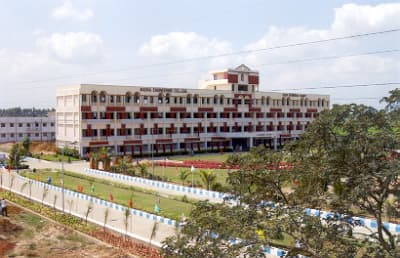 Madha College of Nursing-image