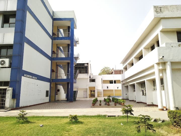 CIPET Lucknow-gallery-image-2