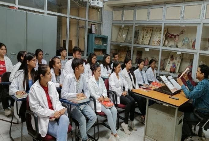 Dr. B.R. Sur Homoeopathic Medical College, Hospital and Research Centre-image