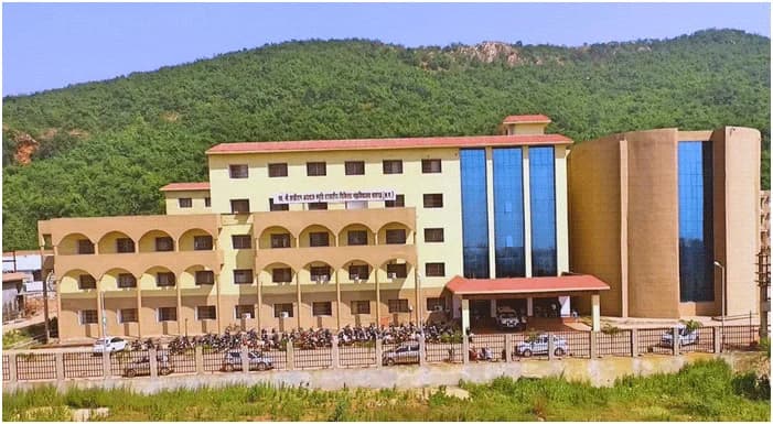 Late Shri Lakhi Ram Agrawal Memorial Government Medical College Raigarh-gallery-image-2