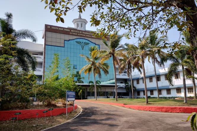 Dr. Joseph Mar Thoma Institute of Pharmaceutical Sciences and Research-gallery-image-2