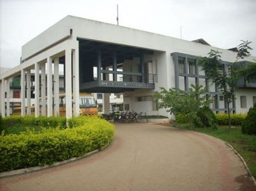 Smt Kamala and Sri Venkappa M Agadi College of Engineering and Technology-image