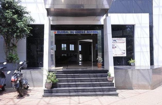 Global Business School-image
