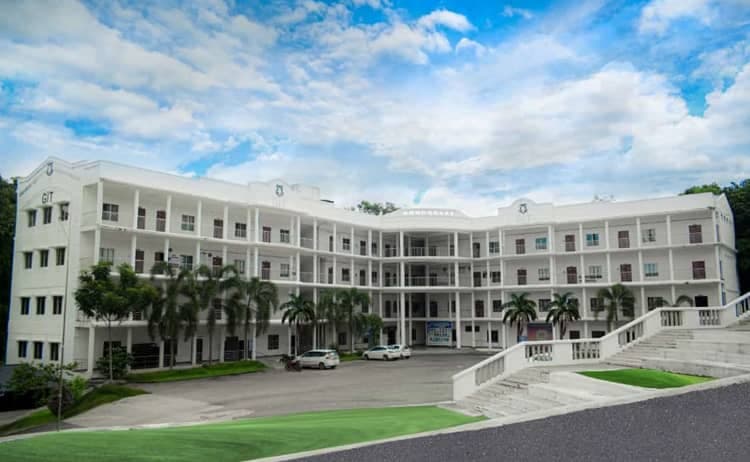 {college_short_name}-gallery-image-3