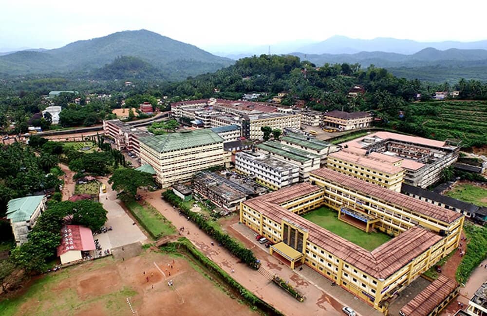 KVG Medical College & Hospital-image