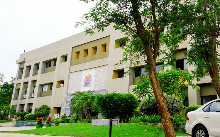 Swarrnim University-gallery-image-0