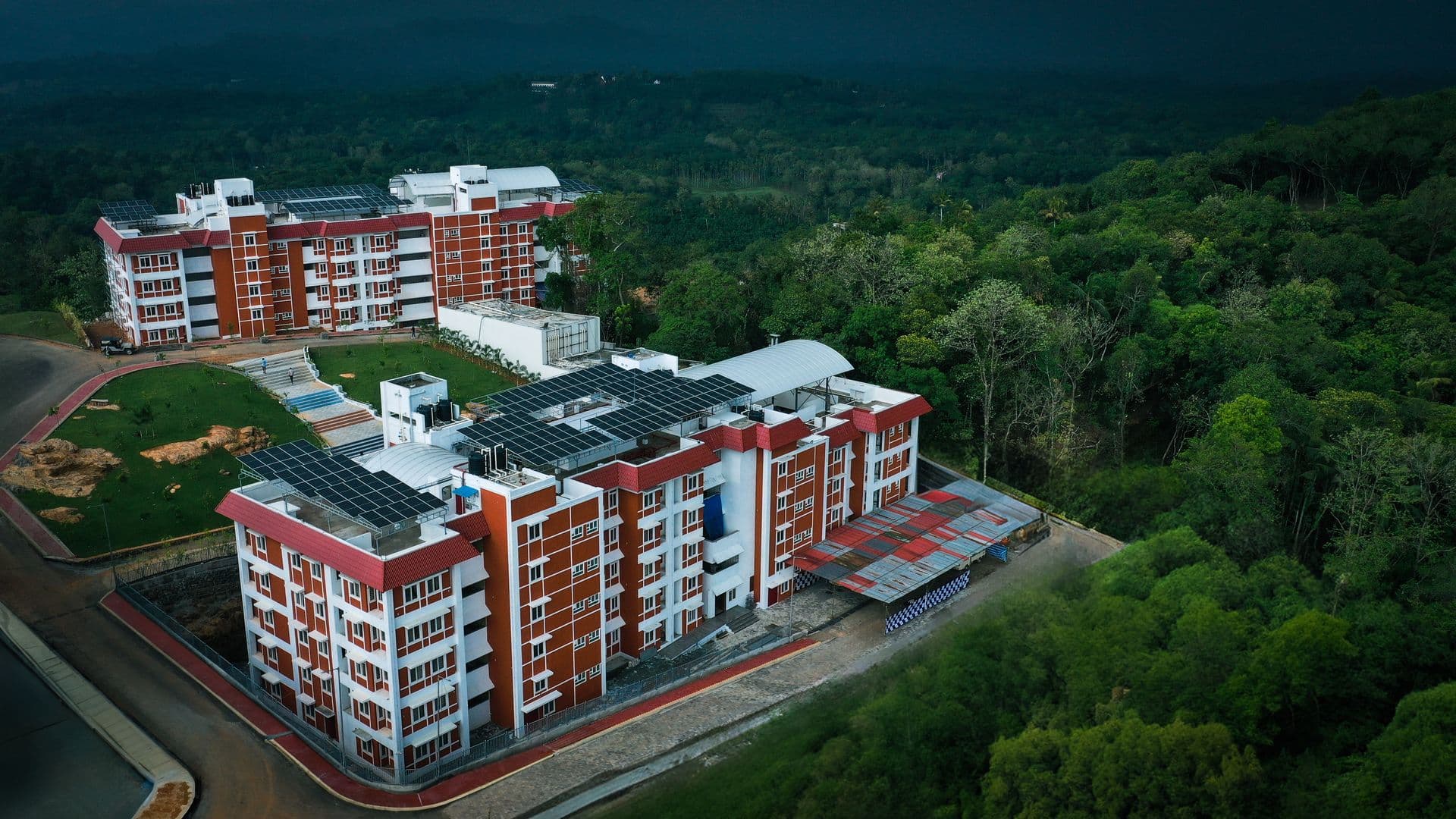 Chinmaya Vishwa Vidyapeeth-image