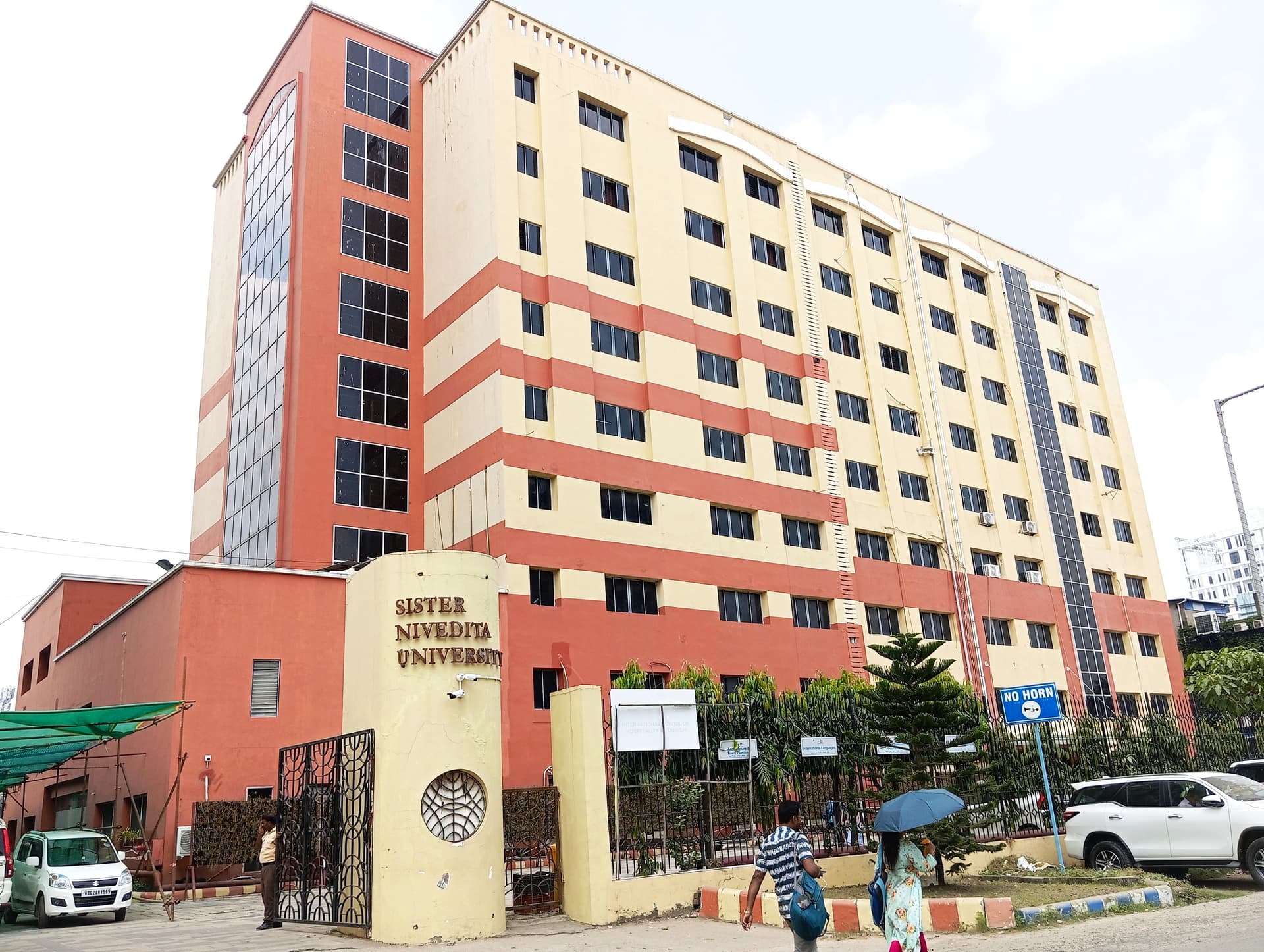 Sister Nivedita University-image