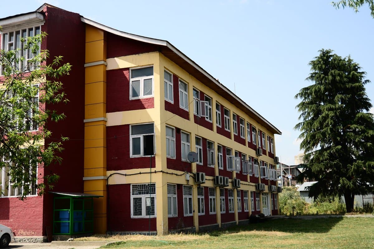 National Institute of Fashion Technology-image