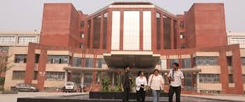 Amity School of Communication-image