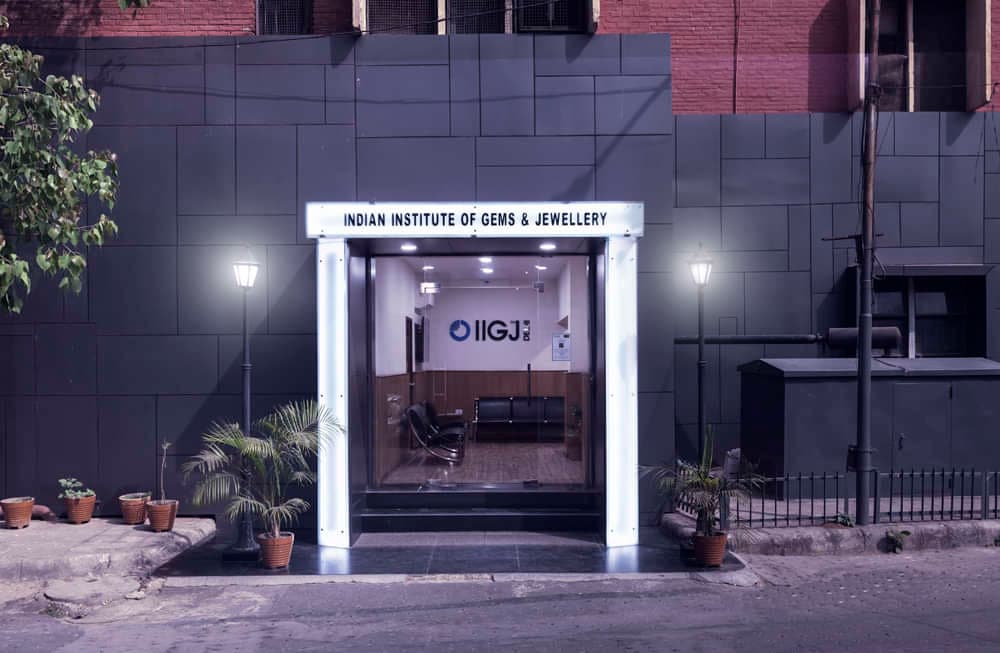 Indian Institute Of Gems & Jewellery New Delhi-image