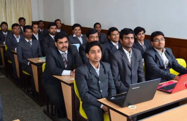 K.H. Patil College of Business Administration-image