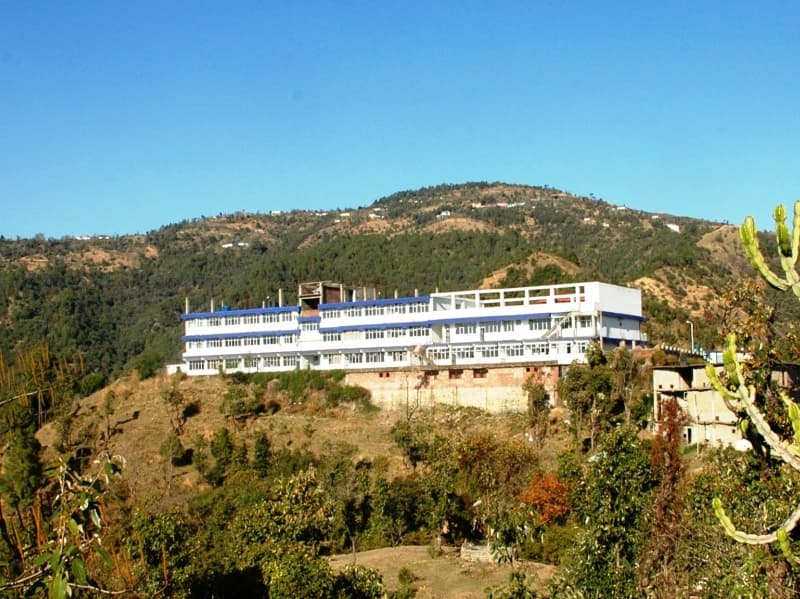 Indian Institute of Education-image