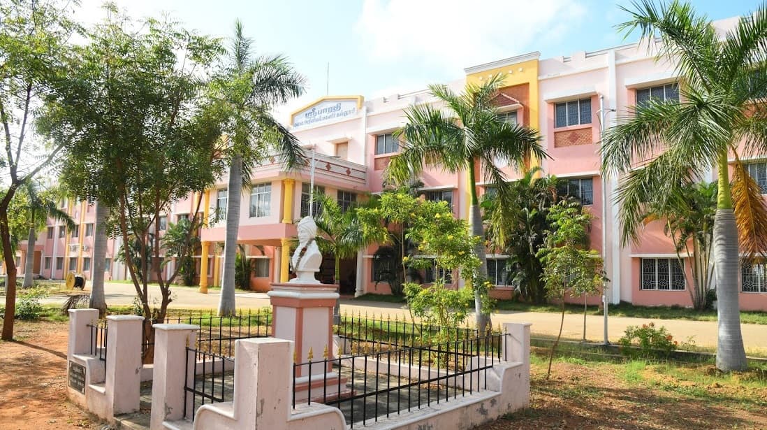 Sri Bharathi Arts and Science College-image