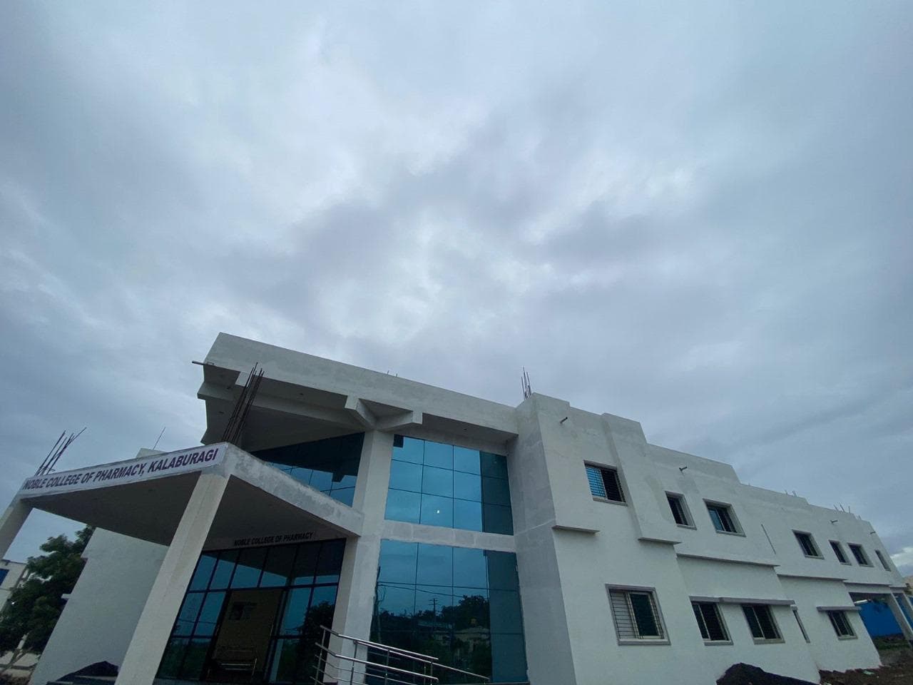 Noble College of Pharmacy-image