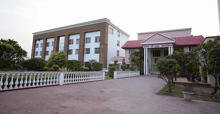 Droan College of Nursing-image