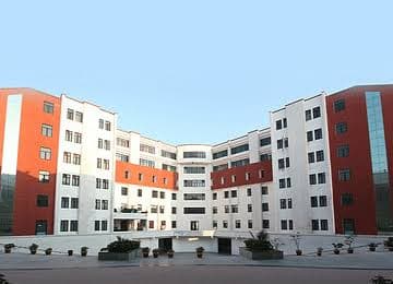 Teerthanker Mahaveer College of Law-image