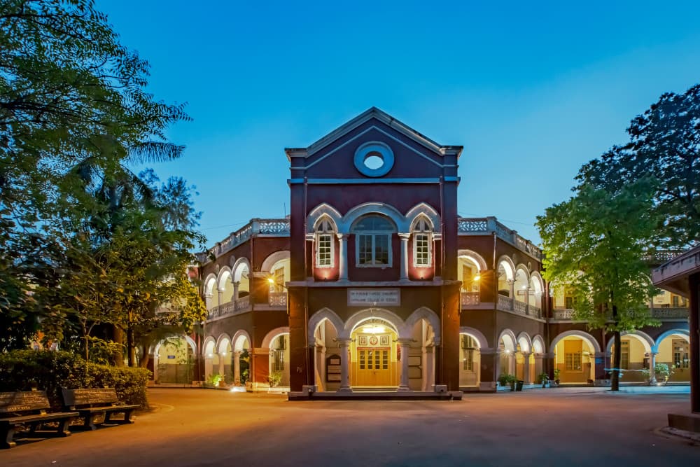 PT Sarvajanik College of Science-image