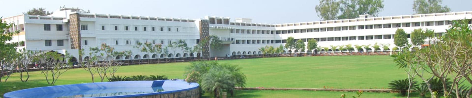 Dhote Bandhu Science College-image