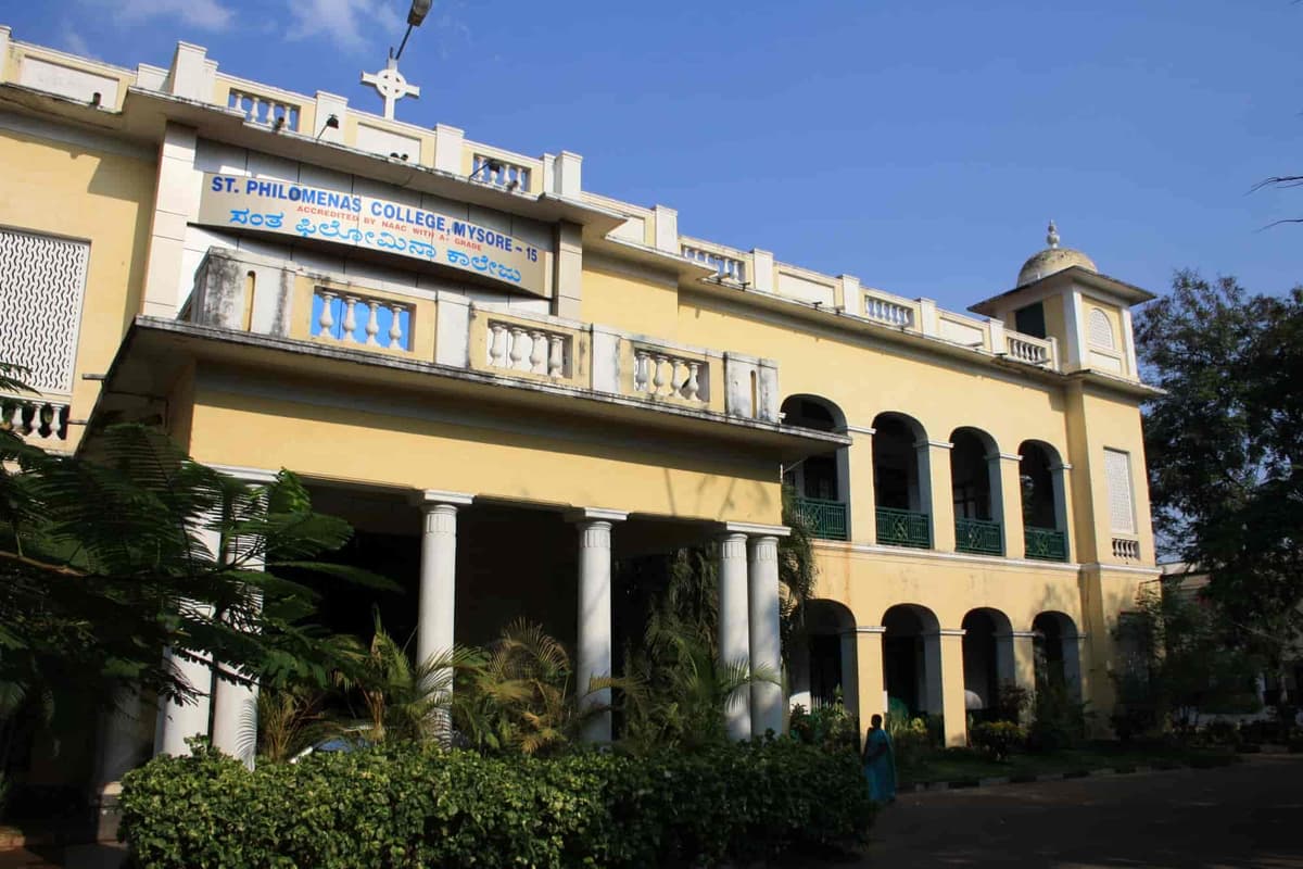 St. Philomena's College-gallery-image-1